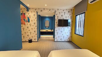 Yellow Bee Resort Cililitan