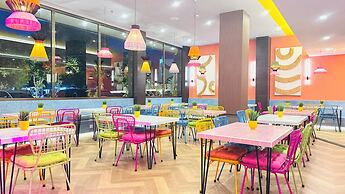 Yellow Bee Resort Cililitan