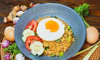 Yellow Bee Resort Cililitan