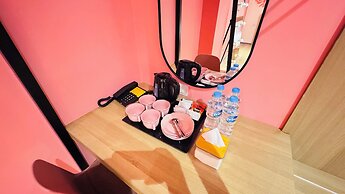 Yellow Bee Resort Cililitan