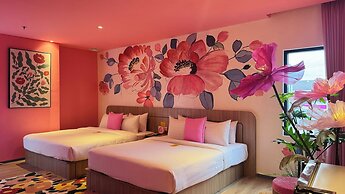 Yellow Bee Resort Cililitan