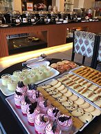 Hotel Lake View Kashmir