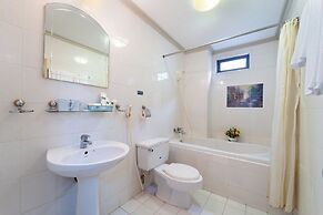 Collection O Madam Cuc Hotel