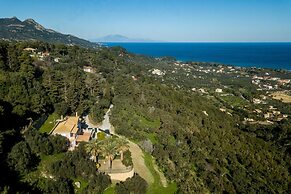 Villa Doreta in Koridallos