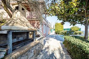 Villa Doreta in Koridallos