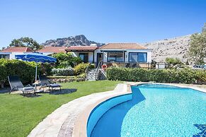 Villa Pebble in Rhodes