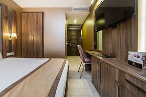 Royal Capital Hotel & Suites