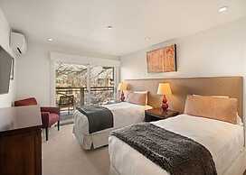 3 Bedroom Gold-rated Condo at the Base of Aspen Mountain