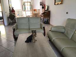 Apartment - Sleeps 4 - Pet Friendly