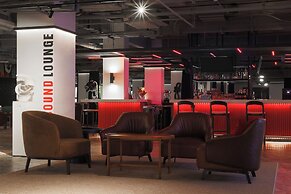 Radisson RED Phuket Patong Beach