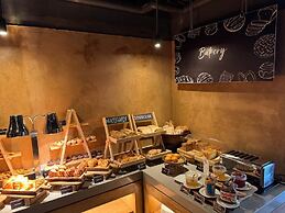 Radisson RED Phuket Patong Beach