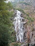 Les Rochers