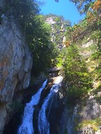 Les Rochers