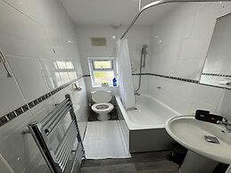 Home in the Heart of Watford