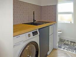 Cosy Carlisle Apartment - Ideal for Couples