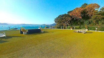 Exclusive Apartment in Calzada De Amador