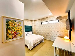 Exclusive Apartment in Calzada De Amador