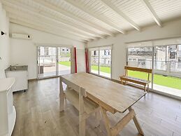 Modern Studio With Amenities in the Heart of the City