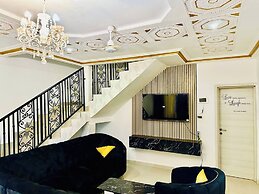 Villa Amina Splendid Elegant Structure