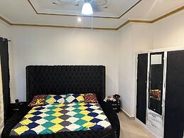 Villa Amina Splendid Elegant Structure