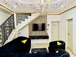 Villa Amina Splendid Elegant Structure