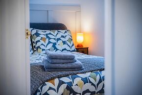 Kilmore House - 2 Bedroom Apartment - Tenby