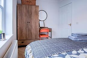 Kilmore House - 2 Bedroom Apartment - Tenby