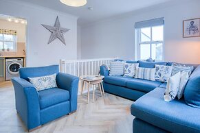 Kilmore House - 2 Bedroom Apartment - Tenby