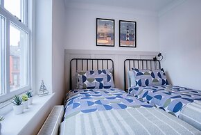 Kilmore House - 2 Bedroom Apartment - Tenby