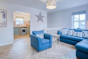 Kilmore House - 2 Bedroom Apartment - Tenby