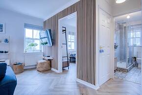 Kilmore House - 2 Bedroom Apartment - Tenby