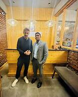 The Cozy Acorn Resort