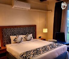 The Cozy Acorn Resort