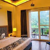 The Cozy Acorn Resort