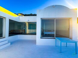Padel Resort 2bd Apt