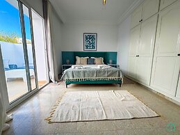 Coste Sidi Bou Said A2 Beautiful and Central