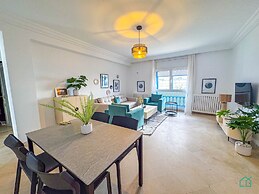 Coste Sidi Bou Said A2 Beautiful and Central