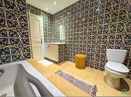 Coste Sidi Bou Said A2 Beautiful and Central