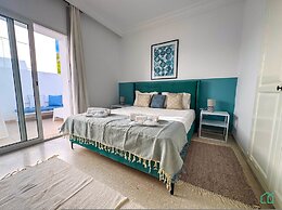 Coste Sidi Bou Said A2 Beautiful and Central