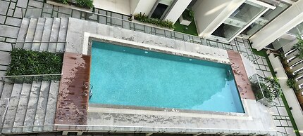 Sakthi Holiday's Inn