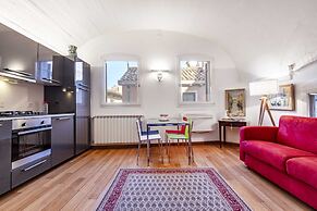 Venice Guggenheim Apartment by Wonderful Italy