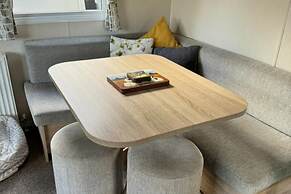 Highland Chalet Retreat in Boat of Garten