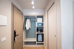 Aiello Hotels - Isola Design District