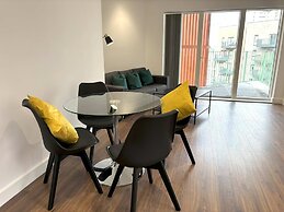 Modern 2 bed With Parking - Grand Exchange Bracknell