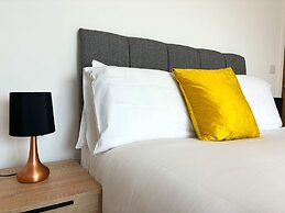 Modern 2 bed With Parking - Grand Exchange Bracknell