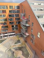 Modern 2 bed With Parking - Grand Exchange Bracknell