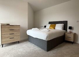 Modern 2 bed With Parking - Grand Exchange Bracknell