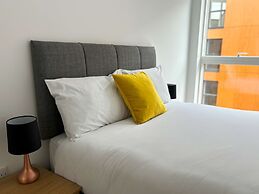 Modern 2 bed With Parking - Grand Exchange Bracknell