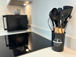 Modern 2 bed With Parking - Grand Exchange Bracknell