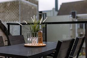 Spacious 3-bedroom Apartment in Oostende